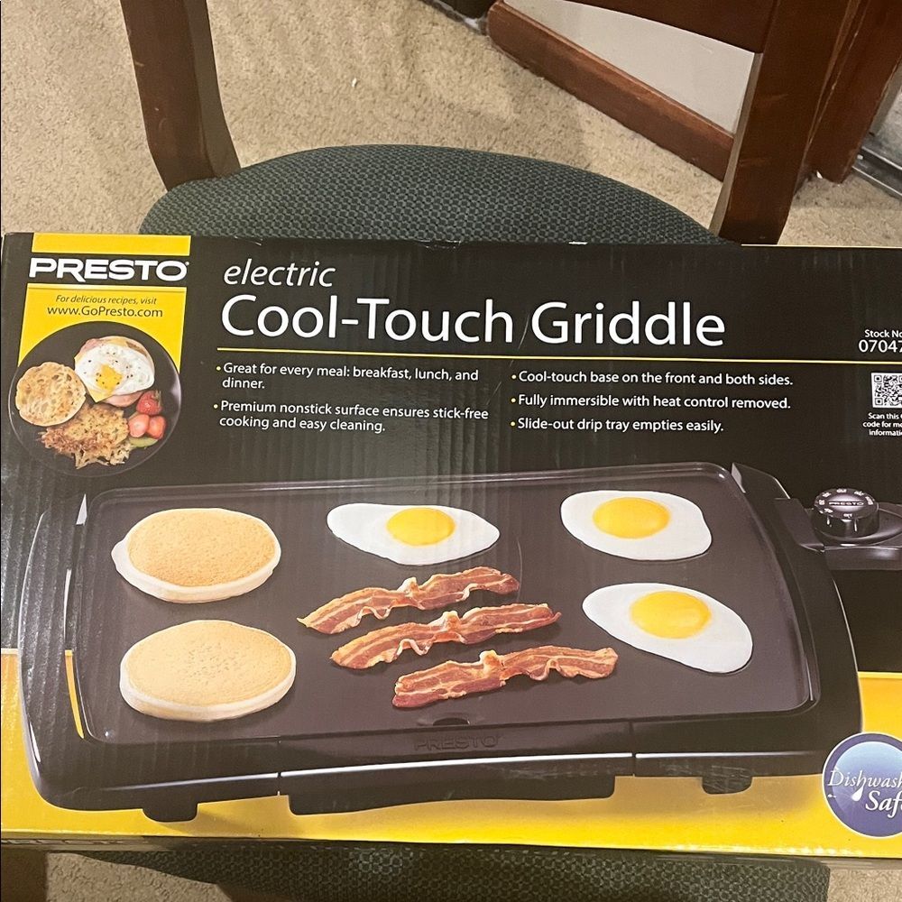 Presto Black Electric Cool-Touch Griddle